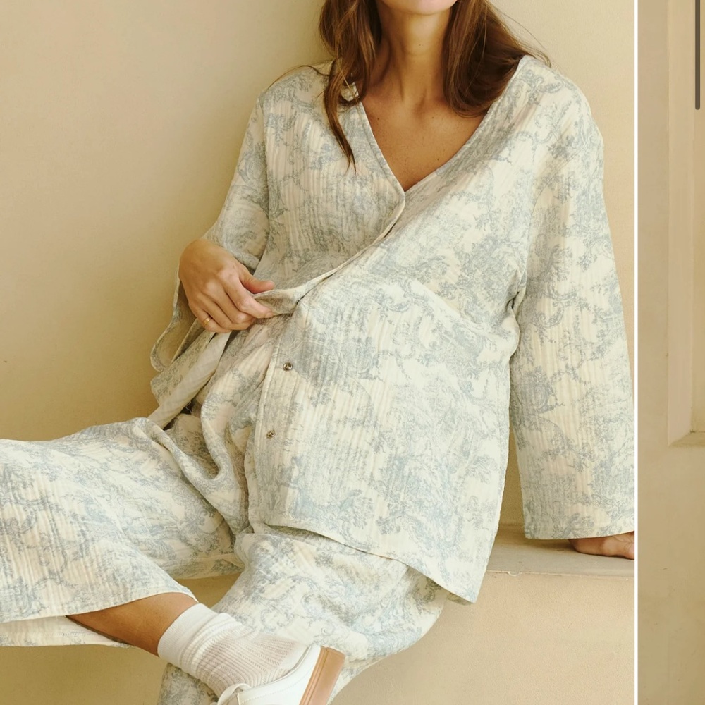 Nothing fits but nursing set